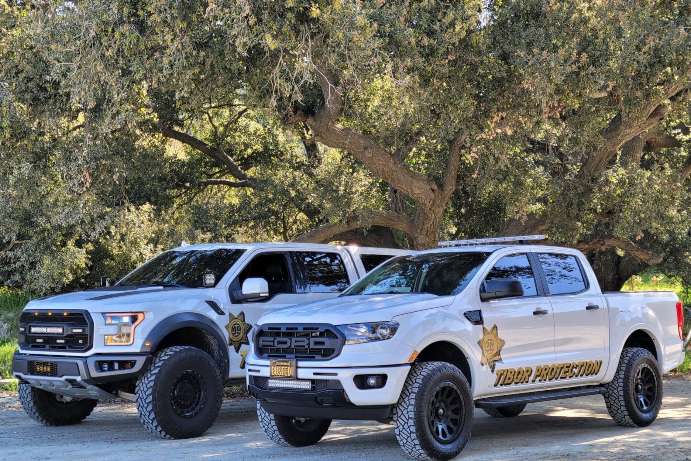 twoTruck-2356x1571 (1)